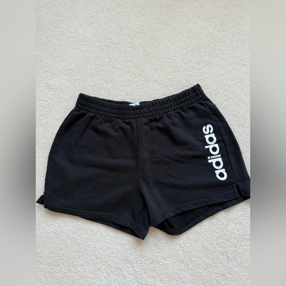 Adidas shorts bundle (2x)!! Worn a few times size 2x!